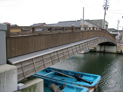 中新橋